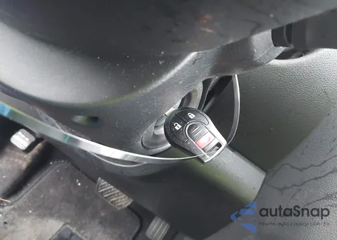 2015 Nissan Rogue Select S z USA, uszkodzony, nr VIN JN8AS5MT5FW665440